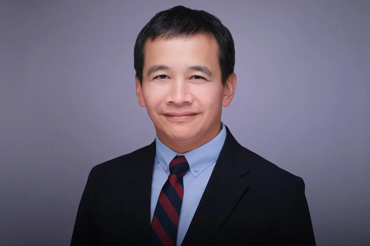 Dr. Vu Phan